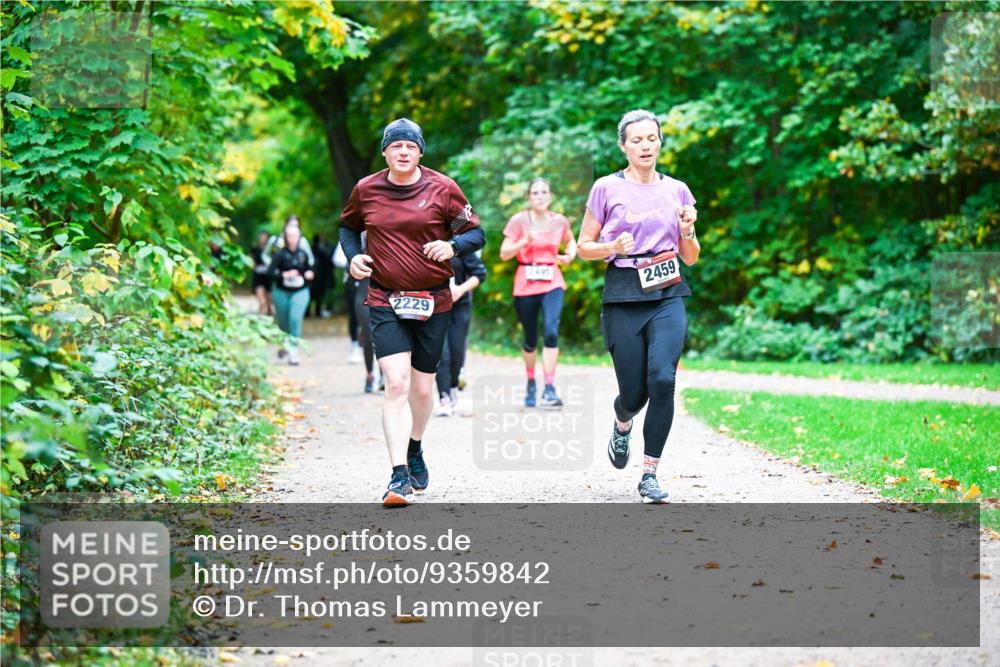 12.10.2025 - Bramfelder Halbmarathon 2025 Dr. Thomas Lammeyer http://msf.ph/oto/9359842 12.10.2025 11:09:43 Laufen 2229, 2459 meine-sportfotos.de