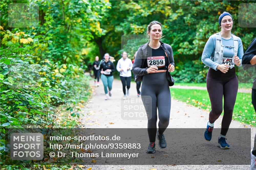 12.10.2025 - Bramfelder Halbmarathon 2025 Dr. Thomas Lammeyer http://msf.ph/oto/9359883 12.10.2025 11:09:51 Laufen 2859, 72 meine-sportfotos.de