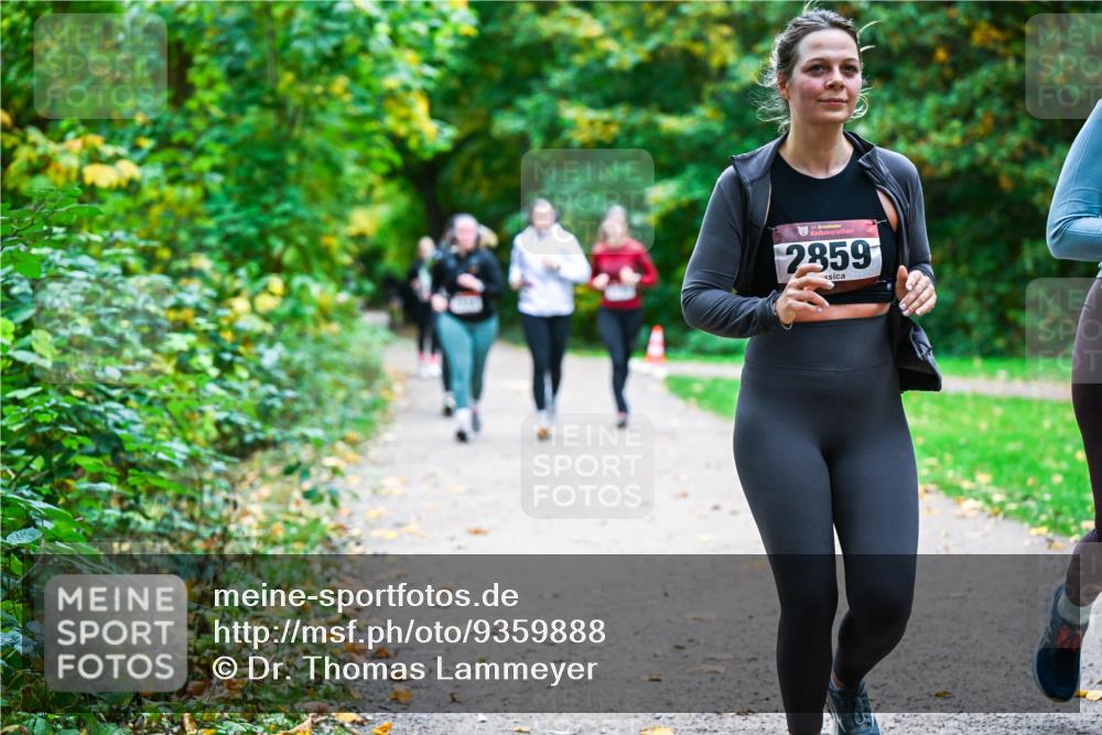 12.10.2025 - Bramfelder Halbmarathon 2025 Dr. Thomas Lammeyer http://msf.ph/oto/9359888 12.10.2025 11:09:52 Laufen 2859 meine-sportfotos.de
