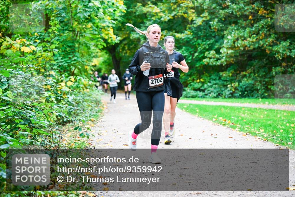12.10.2025 - Bramfelder Halbmarathon 2025 Dr. Thomas Lammeyer http://msf.ph/oto/9359942 12.10.2025 11:10:01 Laufen 25, 2702 meine-sportfotos.de