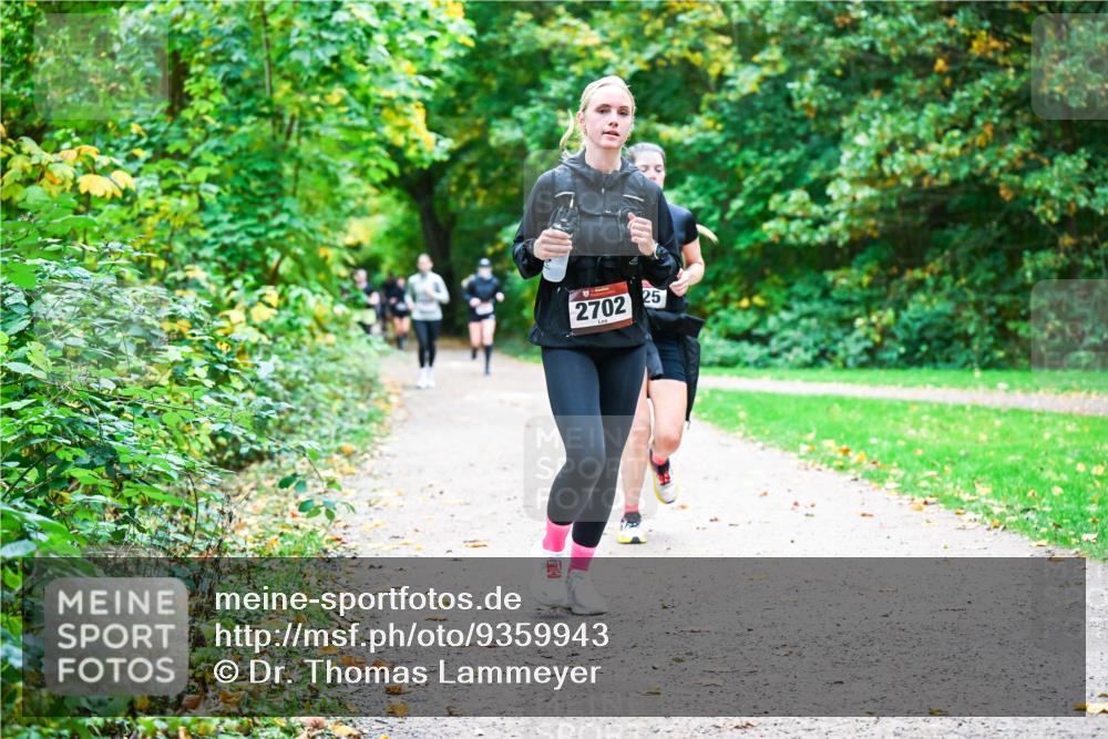 12.10.2025 - Bramfelder Halbmarathon 2025 Dr. Thomas Lammeyer http://msf.ph/oto/9359943 12.10.2025 11:10:01 Laufen 2702, 25 meine-sportfotos.de
