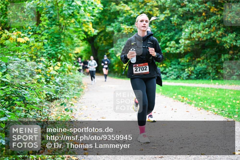12.10.2025 - Bramfelder Halbmarathon 2025 Dr. Thomas Lammeyer http://msf.ph/oto/9359945 12.10.2025 11:10:01 Laufen 2702 meine-sportfotos.de
