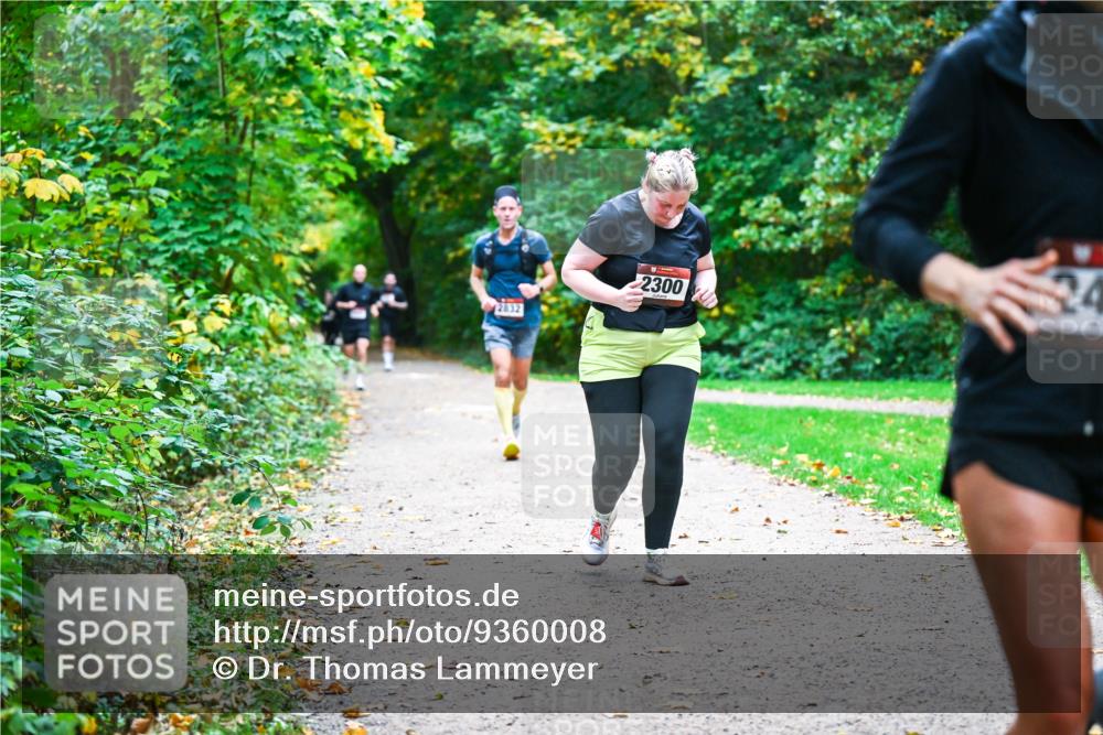 12.10.2025 - Bramfelder Halbmarathon 2025 Dr. Thomas Lammeyer http://msf.ph/oto/9360008 12.10.2025 11:10:14 Laufen 2832, 2300 meine-sportfotos.de