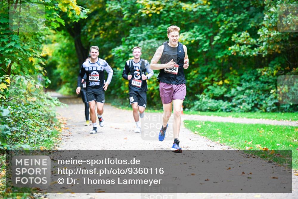 12.10.2025 - Bramfelder Halbmarathon 2025 Dr. Thomas Lammeyer http://msf.ph/oto/9360116 12.10.2025 11:10:42 Laufen 064 meine-sportfotos.de
