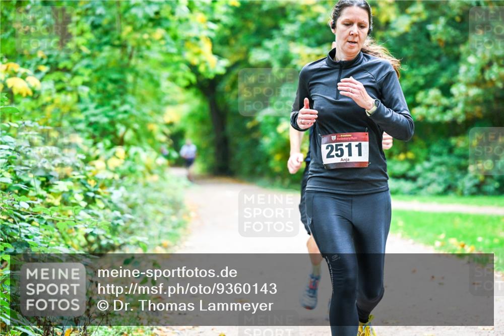 12.10.2025 - Bramfelder Halbmarathon 2025 Dr. Thomas Lammeyer http://msf.ph/oto/9360143 12.10.2025 11:10:48 Laufen 34, 2511 meine-sportfotos.de
