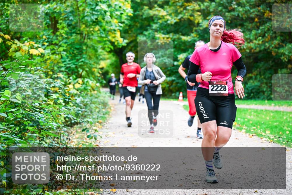 12.10.2025 - Bramfelder Halbmarathon 2025 Dr. Thomas Lammeyer http://msf.ph/oto/9360222 12.10.2025 11:11:14 Laufen 2228 meine-sportfotos.de