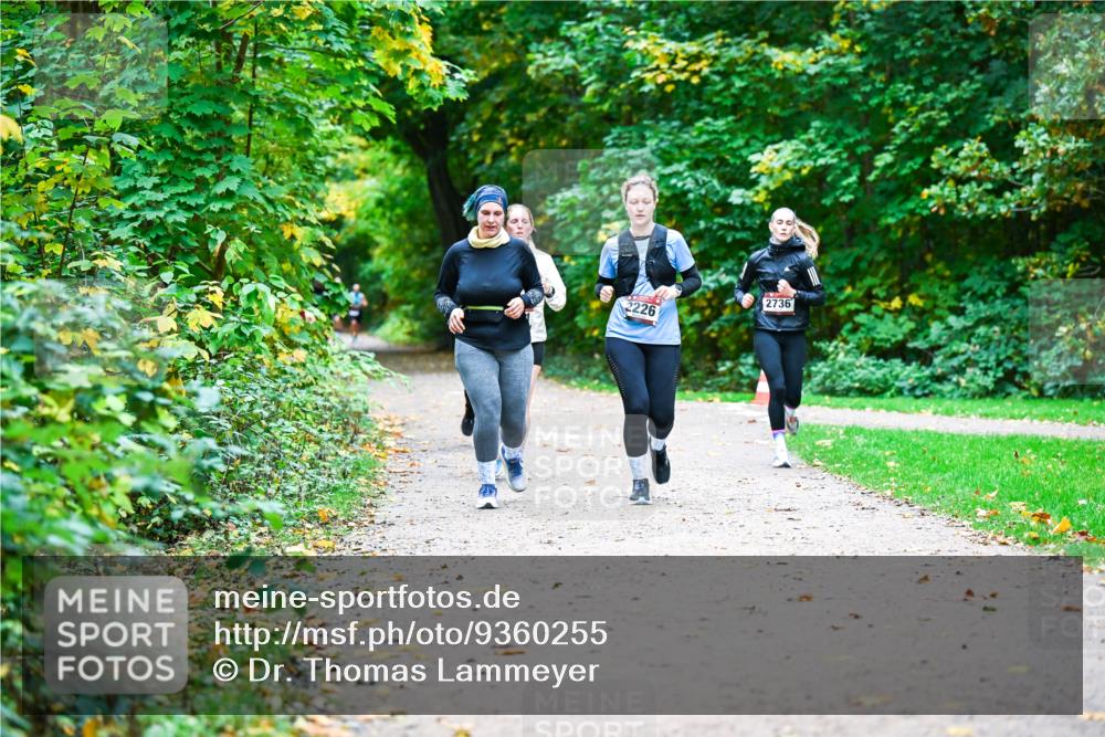 12.10.2025 - Bramfelder Halbmarathon 2025 Dr. Thomas Lammeyer http://msf.ph/oto/9360255 12.10.2025 11:11:20 Laufen 2736, 2226 meine-sportfotos.de