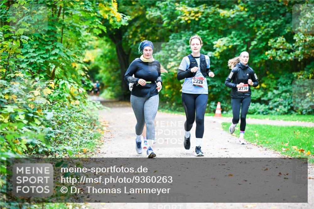 12.10.2025 - Bramfelder Halbmarathon 2025 Dr. Thomas Lammeyer http://msf.ph/oto/9360263 12.10.2025 11:11:21 Laufen 2226, 2736 meine-sportfotos.de
