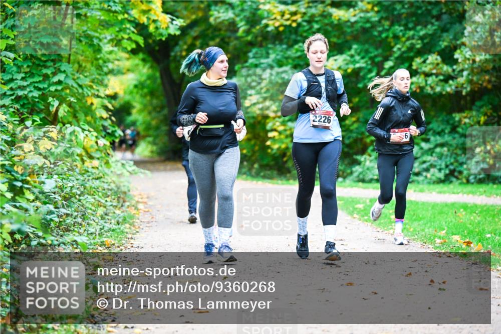12.10.2025 - Bramfelder Halbmarathon 2025 Dr. Thomas Lammeyer http://msf.ph/oto/9360268 12.10.2025 11:11:21 Laufen 2226, 6 meine-sportfotos.de