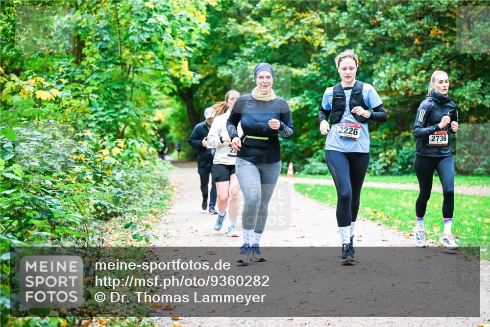 12.10.2025 - Bramfelder Halbmarathon 2025 Dr. Thomas Lammeyer http://msf.ph/oto/9360282 12.10.2025 11:11:23 Laufen 24, 2226, 2736 meine-sportfotos.de