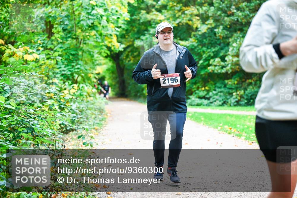 12.10.2025 - Bramfelder Halbmarathon 2025 Dr. Thomas Lammeyer http://msf.ph/oto/9360300 12.10.2025 11:11:27 Laufen 2196 meine-sportfotos.de