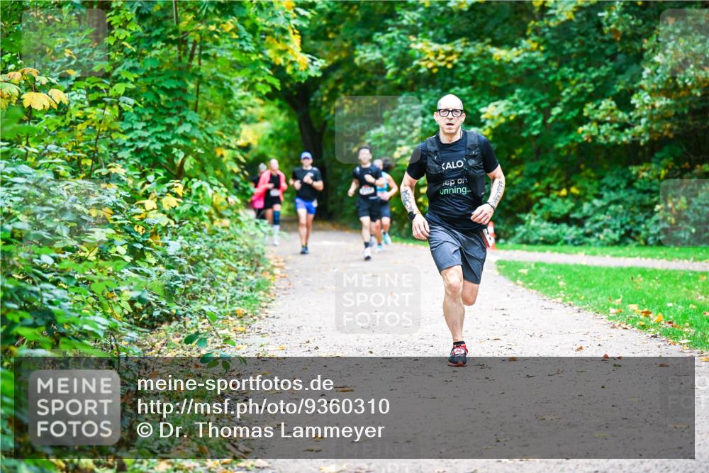12.10.2025 - Bramfelder Halbmarathon 2025 Dr. Thomas Lammeyer http://msf.ph/oto/9360310 12.10.2025 11:11:37 Laufen  meine-sportfotos.de