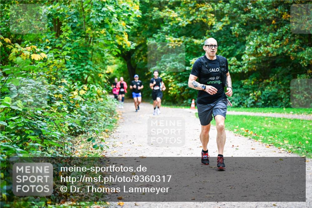 12.10.2025 - Bramfelder Halbmarathon 2025 Dr. Thomas Lammeyer http://msf.ph/oto/9360317 12.10.2025 11:11:38 Laufen  meine-sportfotos.de