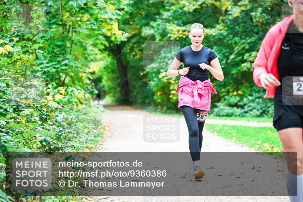 12.10.2025 - Bramfelder Halbmarathon 2025 Dr. Thomas Lammeyer http://msf.ph/oto/9360386 12.10.2025 11:11:52 Laufen 281, 2 meine-sportfotos.de