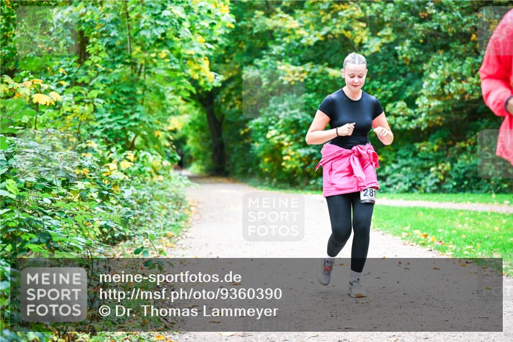 12.10.2025 - Bramfelder Halbmarathon 2025 Dr. Thomas Lammeyer http://msf.ph/oto/9360390 12.10.2025 11:11:52 Laufen 281 meine-sportfotos.de