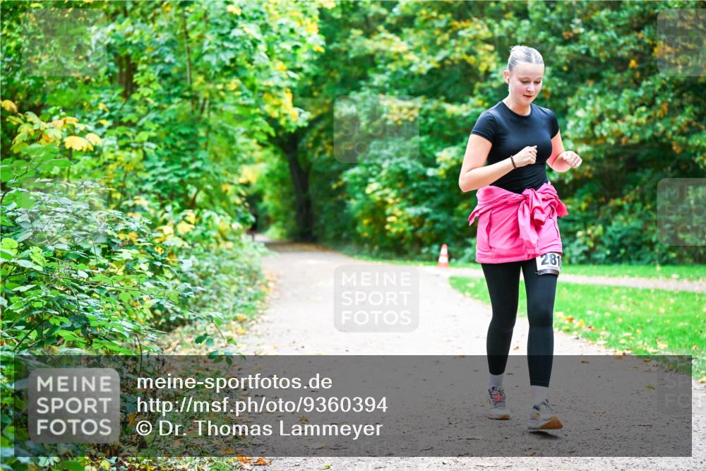 12.10.2025 - Bramfelder Halbmarathon 2025 Dr. Thomas Lammeyer http://msf.ph/oto/9360394 12.10.2025 11:11:53 Laufen 281 meine-sportfotos.de