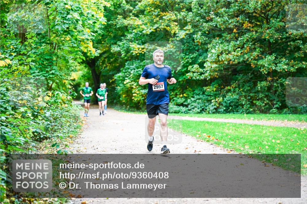12.10.2025 - Bramfelder Halbmarathon 2025 Dr. Thomas Lammeyer http://msf.ph/oto/9360408 12.10.2025 11:12:14 Laufen 2957 meine-sportfotos.de