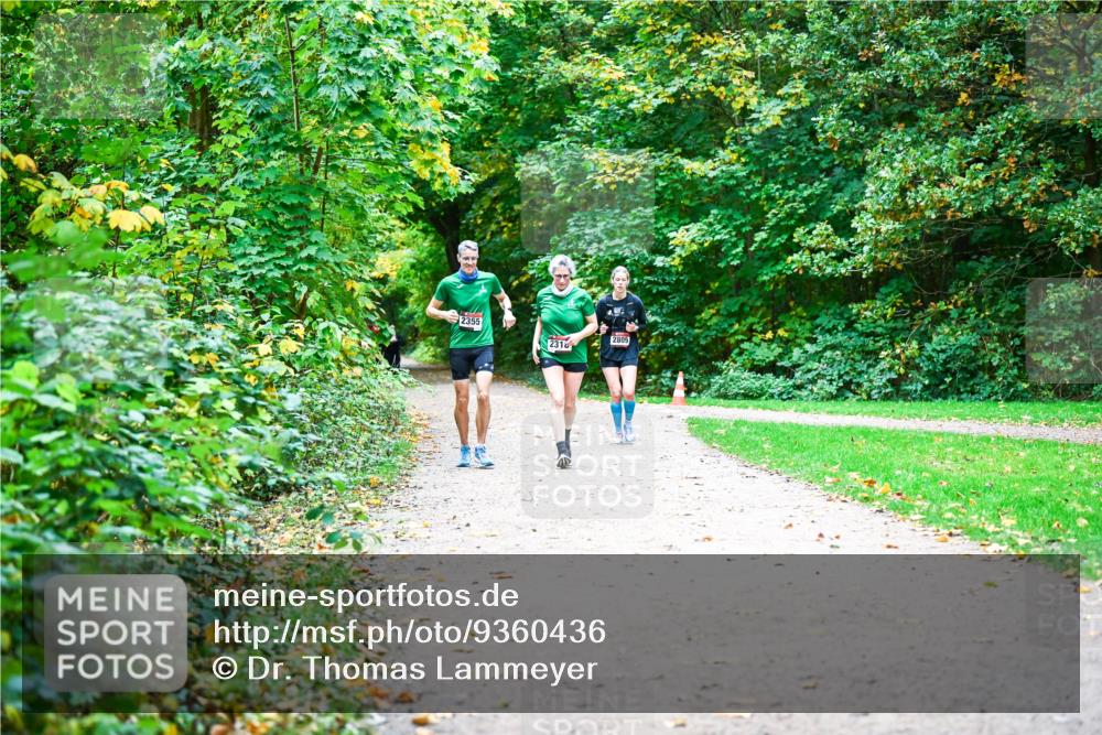 12.10.2025 - Bramfelder Halbmarathon 2025 Dr. Thomas Lammeyer http://msf.ph/oto/9360436 12.10.2025 11:12:20 Laufen 2355, 2809, 231 meine-sportfotos.de