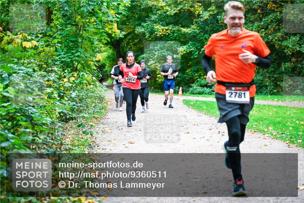 12.10.2025 - Bramfelder Halbmarathon 2025 Dr. Thomas Lammeyer http://msf.ph/oto/9360511 12.10.2025 11:12:42 Laufen 2914, 2793, 2704, 2781 meine-sportfotos.de