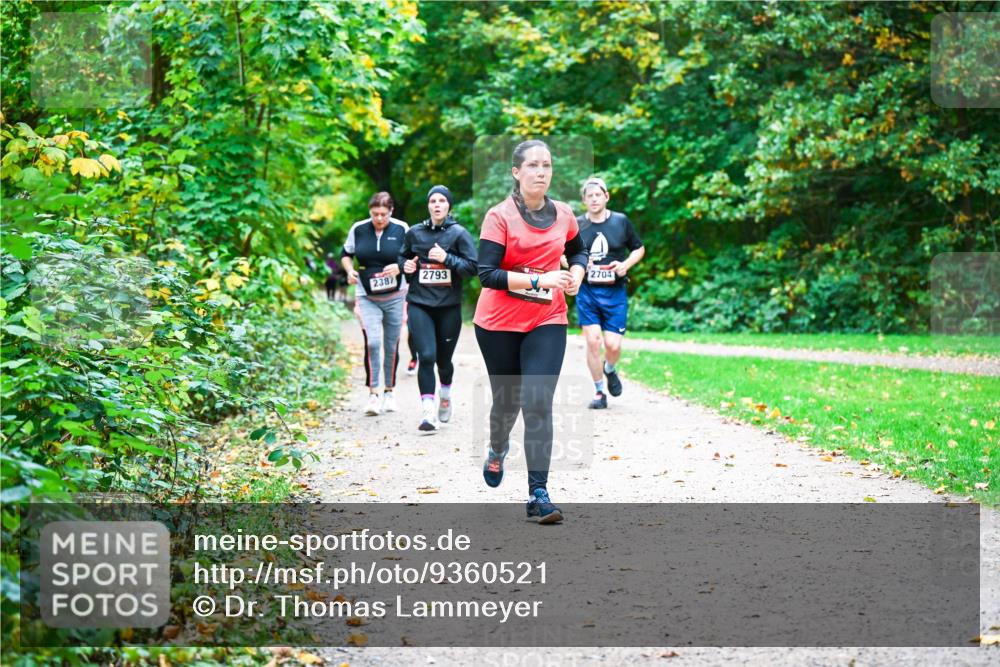 12.10.2025 - Bramfelder Halbmarathon 2025 Dr. Thomas Lammeyer http://msf.ph/oto/9360521 12.10.2025 11:12:44 Laufen 2387, 2793, 27041 meine-sportfotos.de