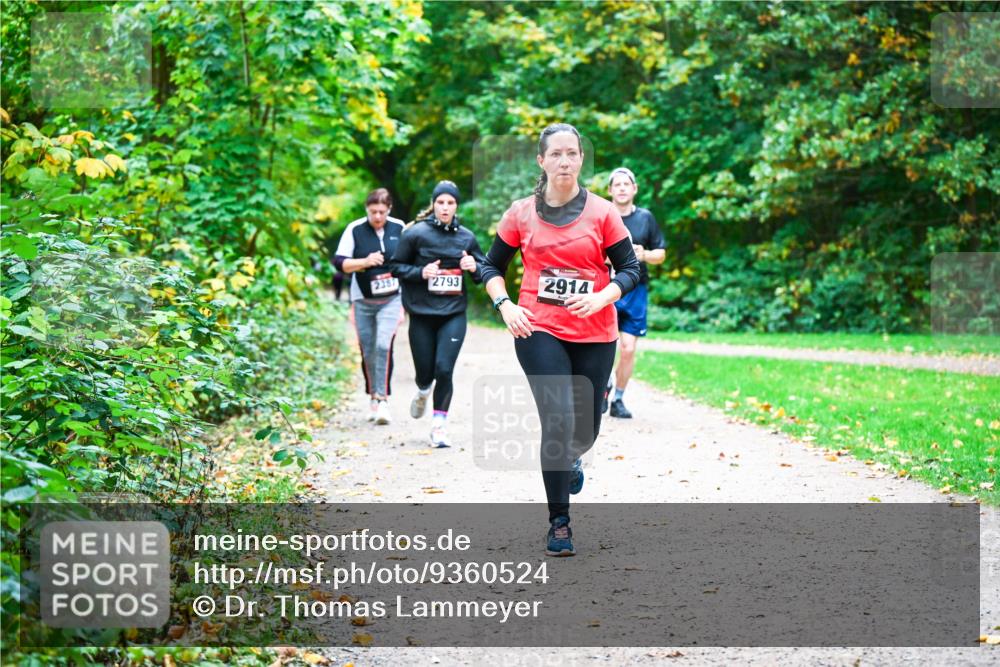 12.10.2025 - Bramfelder Halbmarathon 2025 Dr. Thomas Lammeyer http://msf.ph/oto/9360524 12.10.2025 11:12:44 Laufen 2387, 2793, 2914 meine-sportfotos.de