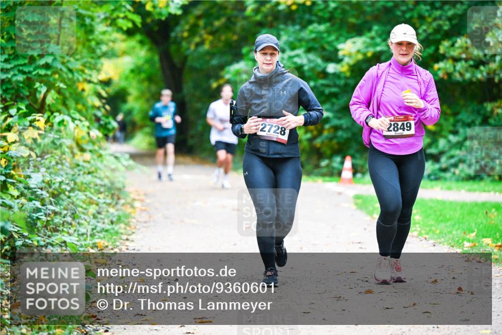 12.10.2025 - Bramfelder Halbmarathon 2025 Dr. Thomas Lammeyer http://msf.ph/oto/9360601 12.10.2025 11:13:07 Laufen 2728, 20, 2849 meine-sportfotos.de