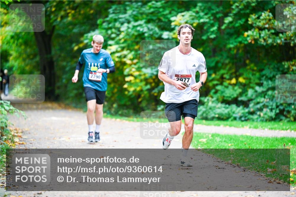 12.10.2025 - Bramfelder Halbmarathon 2025 Dr. Thomas Lammeyer http://msf.ph/oto/9360614 12.10.2025 11:13:11 Laufen 2125, 2790, 2977 meine-sportfotos.de