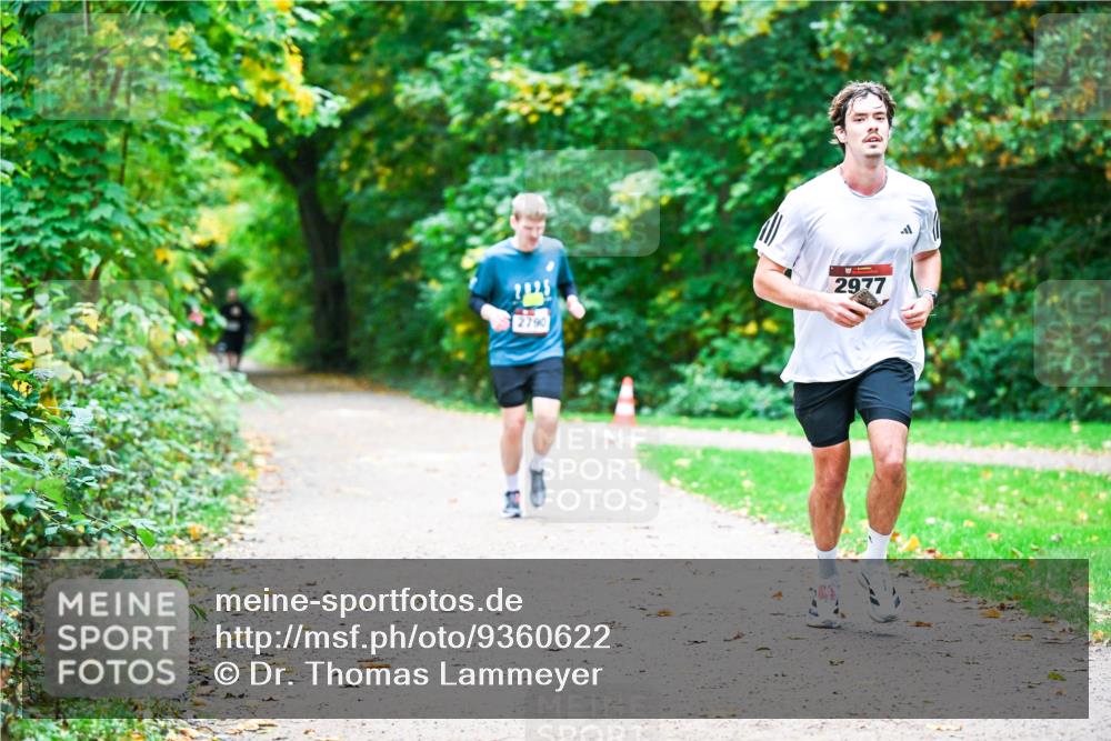 12.10.2025 - Bramfelder Halbmarathon 2025 Dr. Thomas Lammeyer http://msf.ph/oto/9360622 12.10.2025 11:13:13 Laufen 2977, 2790 meine-sportfotos.de