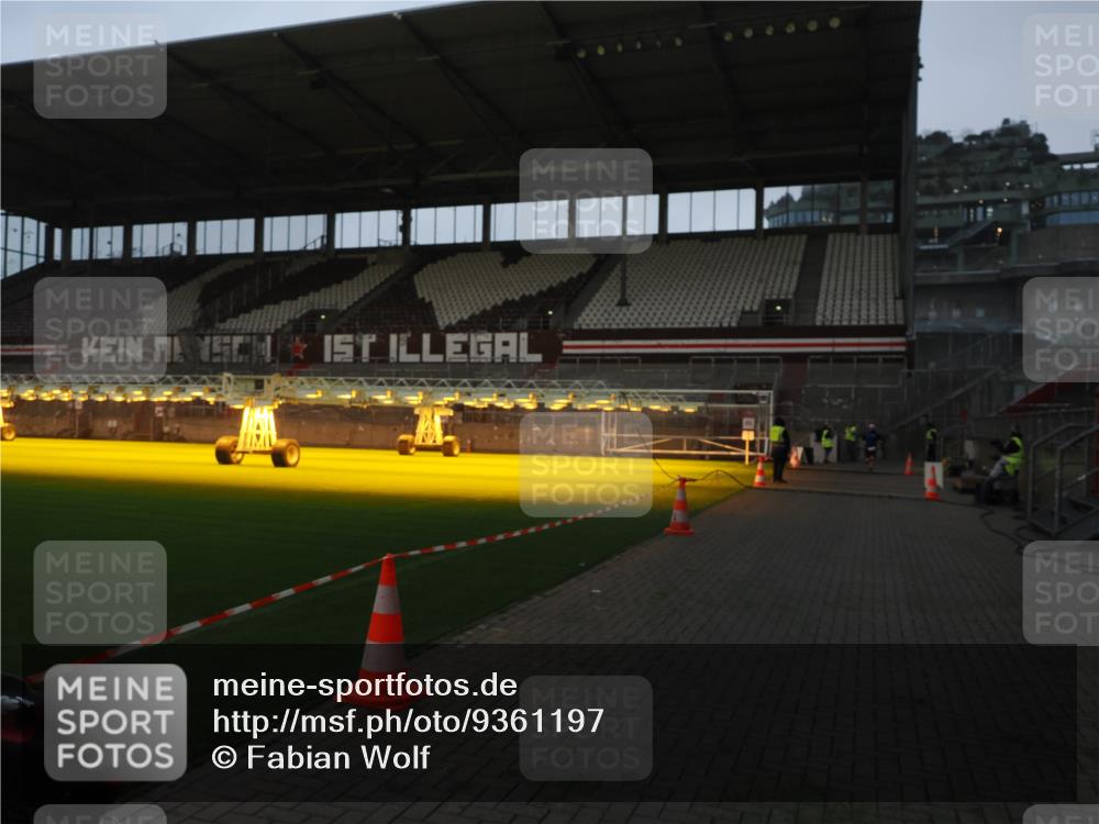 07.12.2025 - St. Pauli X-Mass-Run No. 15 Fabian Wolf http://msf.ph/oto/9361197 07.12.2025 09:57:47 Ziel 2984, 4030 meine-sportfotos.de