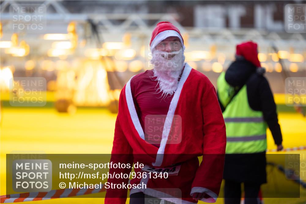 07.12.2025 - St. Pauli X-Mass-Run No. 15 Michael Strokosch http://msf.ph/oto/9361340 07.12.2025 10:52:51 Laufen 2494 meine-sportfotos.de