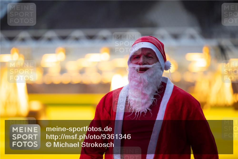 07.12.2025 - St. Pauli X-Mass-Run No. 15 Michael Strokosch http://msf.ph/oto/9361346 07.12.2025 10:52:53 Laufen  meine-sportfotos.de