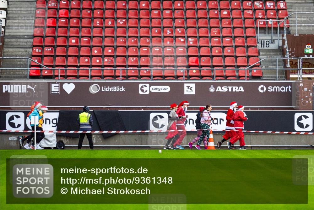 07.12.2025 - St. Pauli X-Mass-Run No. 15 Michael Strokosch http://msf.ph/oto/9361348 07.12.2025 10:53:07 Laufen 92, 000, 8, 3, 85 meine-sportfotos.de
