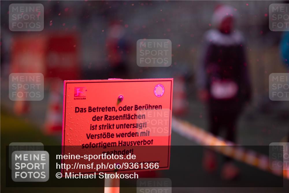 07.12.2025 - St. Pauli X-Mass-Run No. 15 Michael Strokosch http://msf.ph/oto/9361366 07.12.2025 11:02:16 Laufen 1910 meine-sportfotos.de