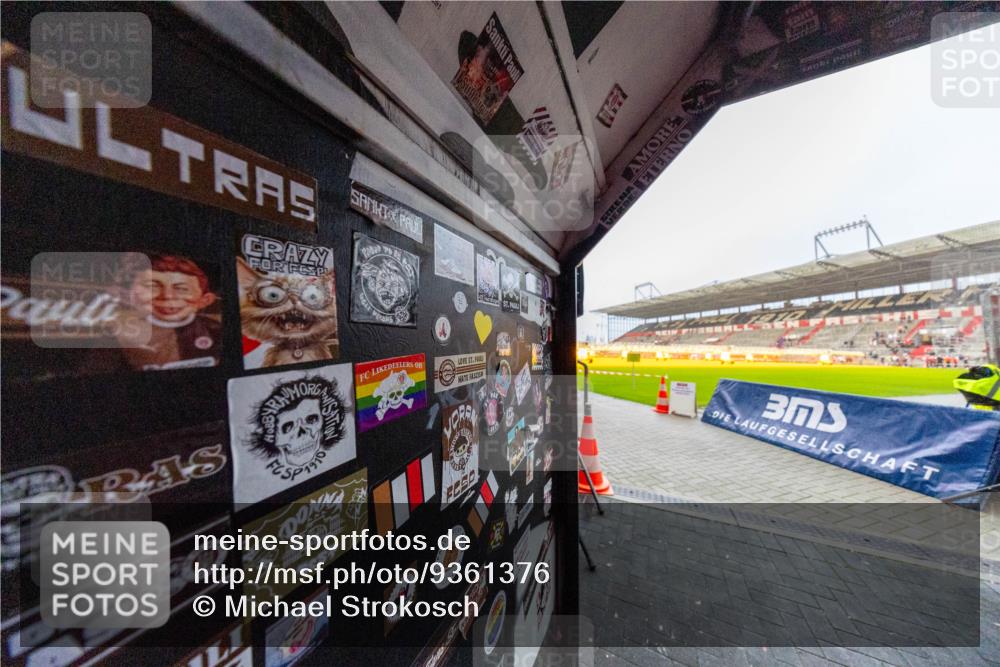 07.12.2025 - St. Pauli X-Mass-Run No. 15 Michael Strokosch http://msf.ph/oto/9361376 07.12.2025 11:05:31 Laufen  meine-sportfotos.de