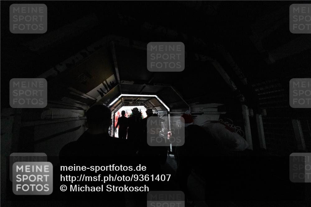 07.12.2025 - St. Pauli X-Mass-Run No. 15 Michael Strokosch http://msf.ph/oto/9361407 07.12.2025 11:12:03 Laufen  meine-sportfotos.de