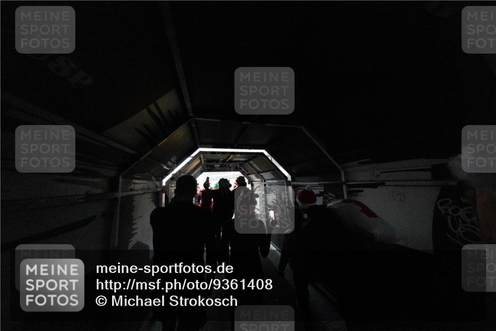 07.12.2025 - St. Pauli X-Mass-Run No. 15 Michael Strokosch http://msf.ph/oto/9361408 07.12.2025 11:12:04 Laufen  meine-sportfotos.de