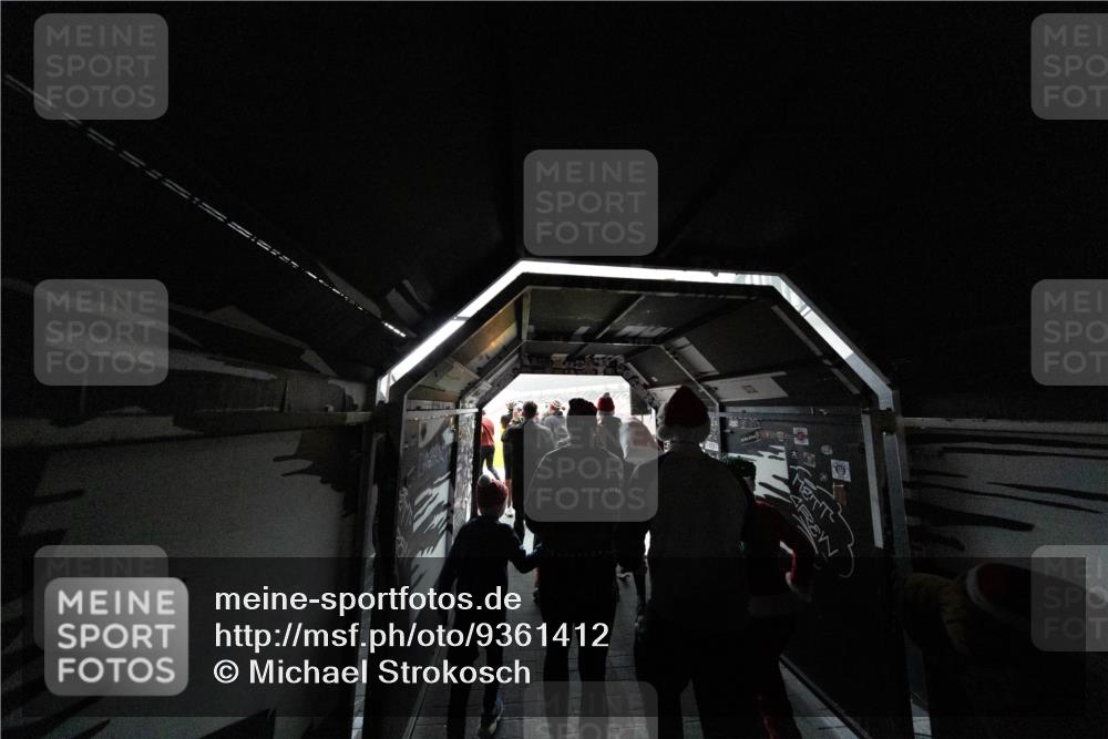 07.12.2025 - St. Pauli X-Mass-Run No. 15 Michael Strokosch http://msf.ph/oto/9361412 07.12.2025 11:12:07 Laufen  meine-sportfotos.de
