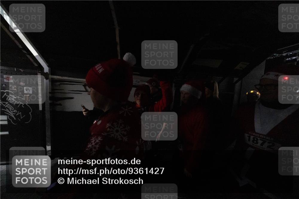 07.12.2025 - St. Pauli X-Mass-Run No. 15 Michael Strokosch http://msf.ph/oto/9361427 07.12.2025 11:12:19 Laufen 15, 1872 meine-sportfotos.de
