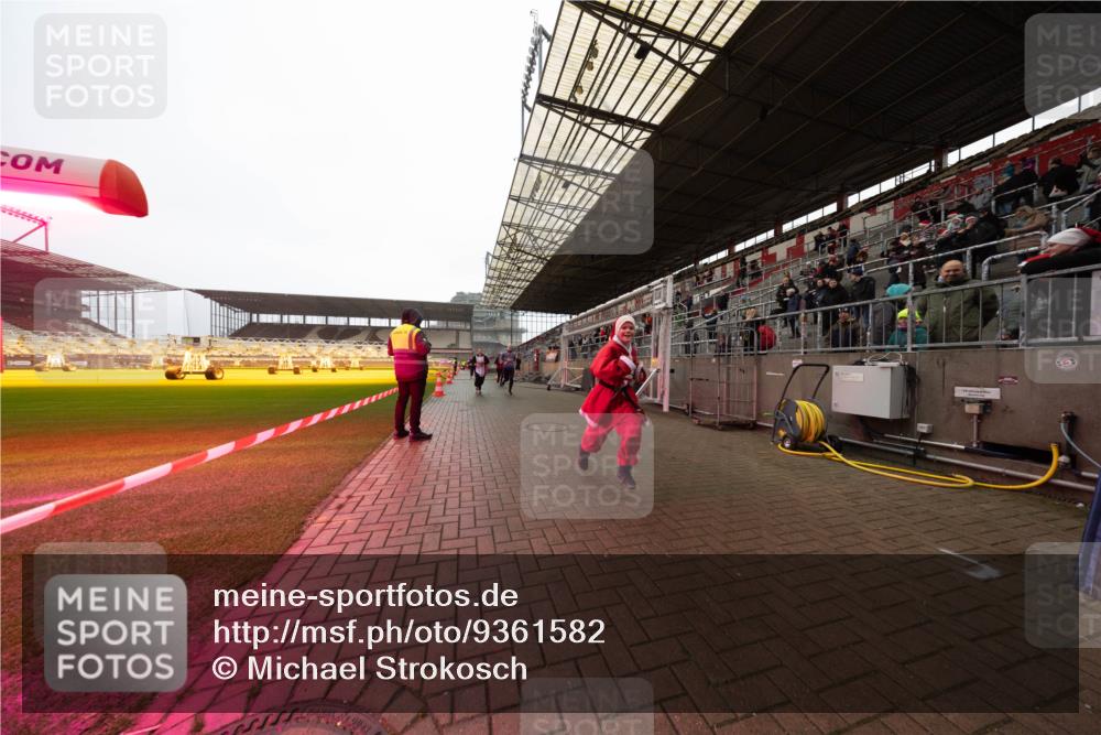 07.12.2025 - St. Pauli X-Mass-Run No. 15 Michael Strokosch http://msf.ph/oto/9361582 07.12.2025 11:17:33 Laufen  meine-sportfotos.de