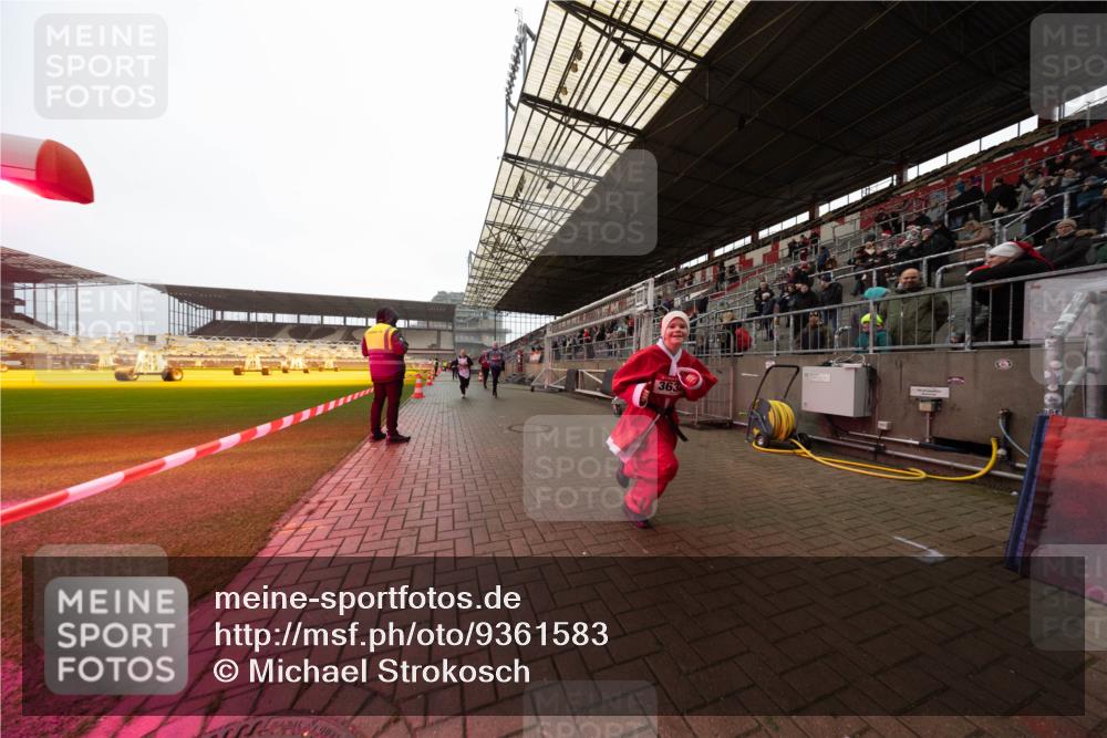 07.12.2025 - St. Pauli X-Mass-Run No. 15 Michael Strokosch http://msf.ph/oto/9361583 07.12.2025 11:17:34 Laufen 363 meine-sportfotos.de
