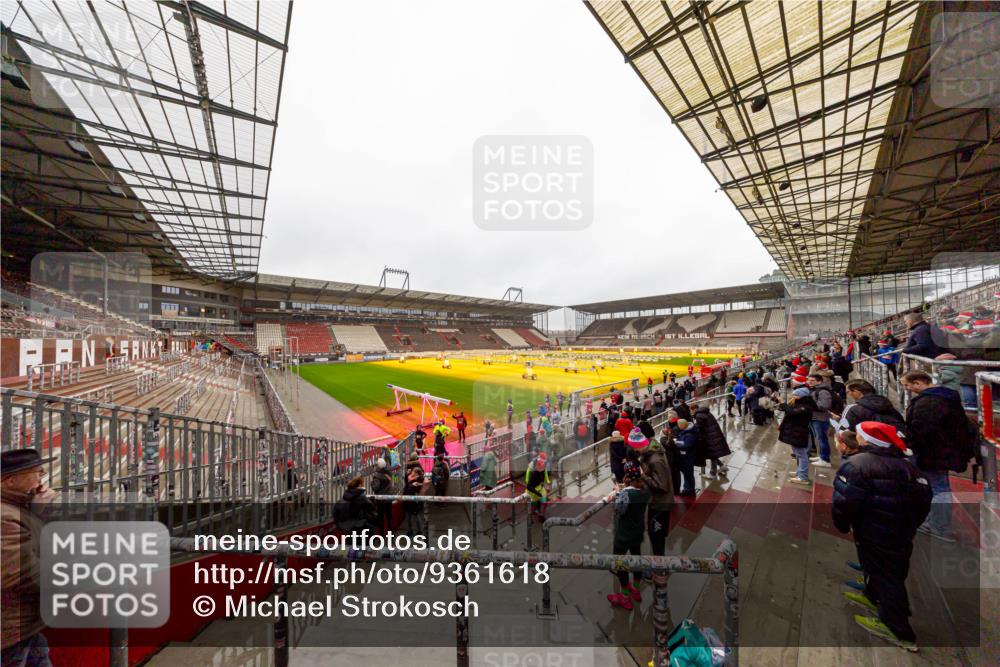 07.12.2025 - St. Pauli X-Mass-Run No. 15 Michael Strokosch http://msf.ph/oto/9361618 07.12.2025 11:25:45 Laufen  meine-sportfotos.de