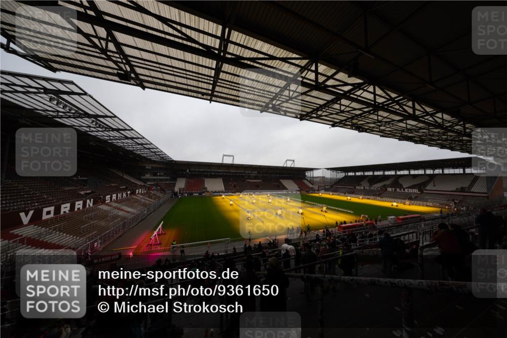 07.12.2025 - St. Pauli X-Mass-Run No. 15 Michael Strokosch http://msf.ph/oto/9361650 07.12.2025 11:27:17 Laufen  meine-sportfotos.de