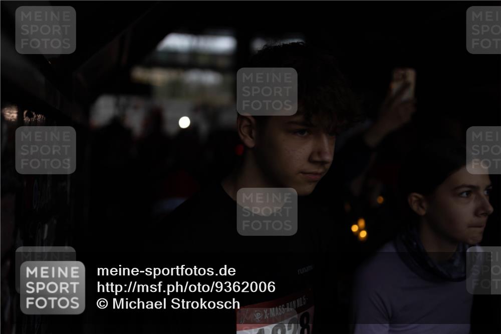 07.12.2025 - St. Pauli X-Mass-Run No. 15 Michael Strokosch http://msf.ph/oto/9362006 07.12.2025 10:34:07 Laufen  meine-sportfotos.de