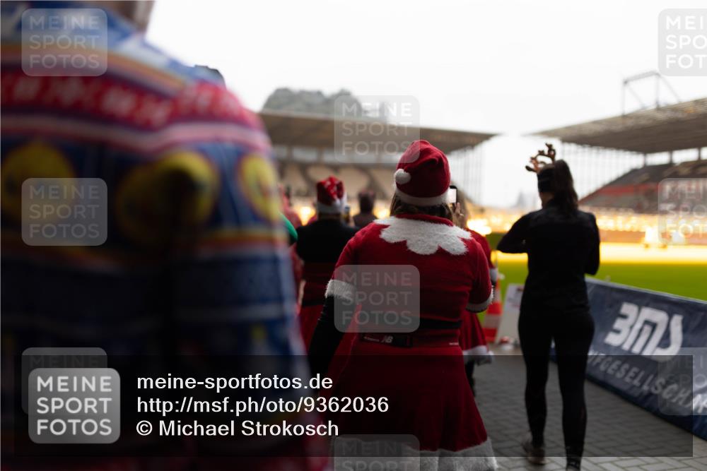 07.12.2025 - St. Pauli X-Mass-Run No. 15 Michael Strokosch http://msf.ph/oto/9362036 07.12.2025 10:34:17 Laufen 30 meine-sportfotos.de