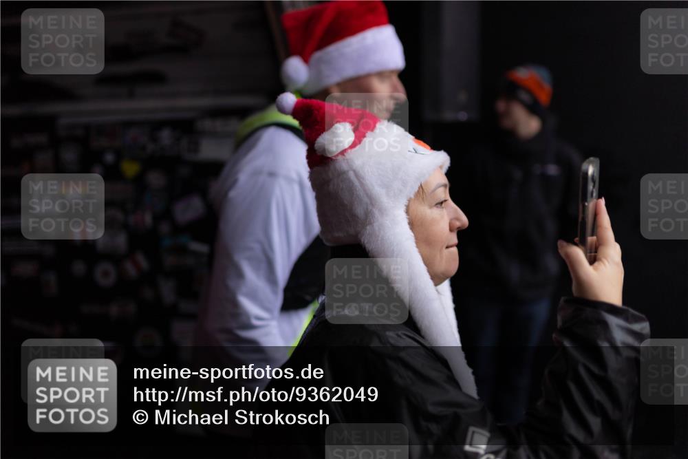 07.12.2025 - St. Pauli X-Mass-Run No. 15 Michael Strokosch http://msf.ph/oto/9362049 07.12.2025 10:34:23 Laufen  meine-sportfotos.de
