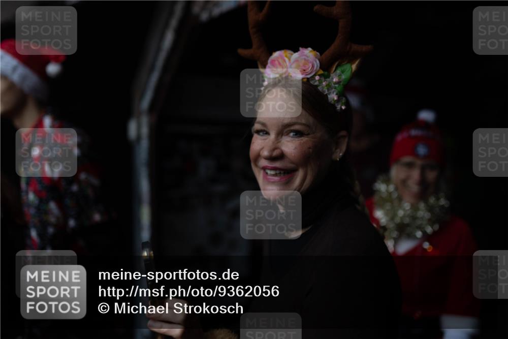 07.12.2025 - St. Pauli X-Mass-Run No. 15 Michael Strokosch http://msf.ph/oto/9362056 07.12.2025 10:34:34 Laufen  meine-sportfotos.de