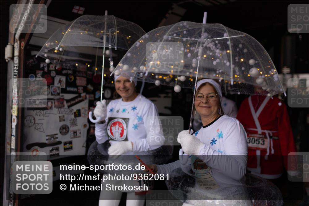07.12.2025 - St. Pauli X-Mass-Run No. 15 Michael Strokosch http://msf.ph/oto/9362081 07.12.2025 10:34:39 Laufen 30, 1861, 3053 meine-sportfotos.de