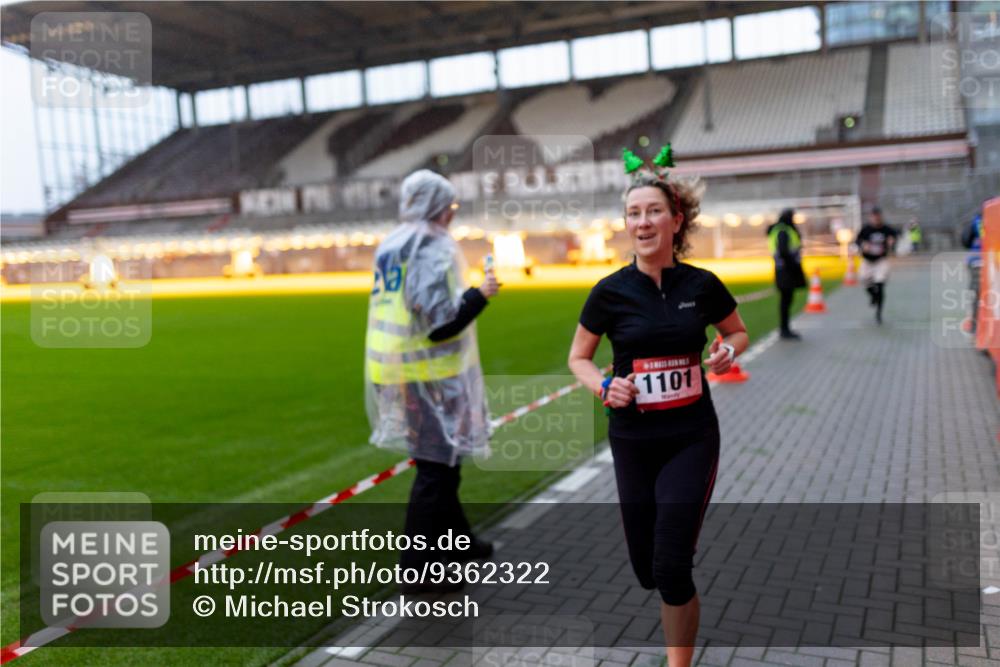 07.12.2025 - St. Pauli X-Mass-Run No. 15 Michael Strokosch http://msf.ph/oto/9362322 07.12.2025 10:55:20 Laufen 1101 meine-sportfotos.de