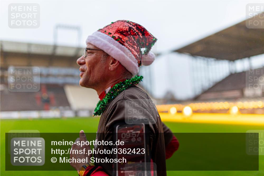 07.12.2025 - St. Pauli X-Mass-Run No. 15 Michael Strokosch http://msf.ph/oto/9362423 07.12.2025 10:57:01 Laufen 29, 60 meine-sportfotos.de