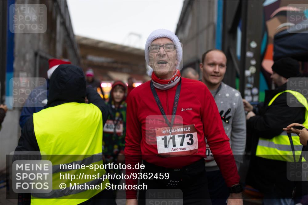 07.12.2025 - St. Pauli X-Mass-Run No. 15 Michael Strokosch http://msf.ph/oto/9362459 07.12.2025 10:59:09 Laufen 2025, 15, 1173 meine-sportfotos.de